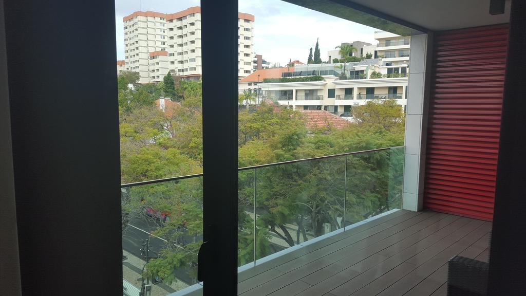 Astro Madeira Apartments フンシャル エクステリア 写真